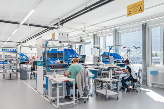 {{brizy_dc_image_alt imageSrc=